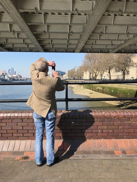 GetAttachmentThumbnail